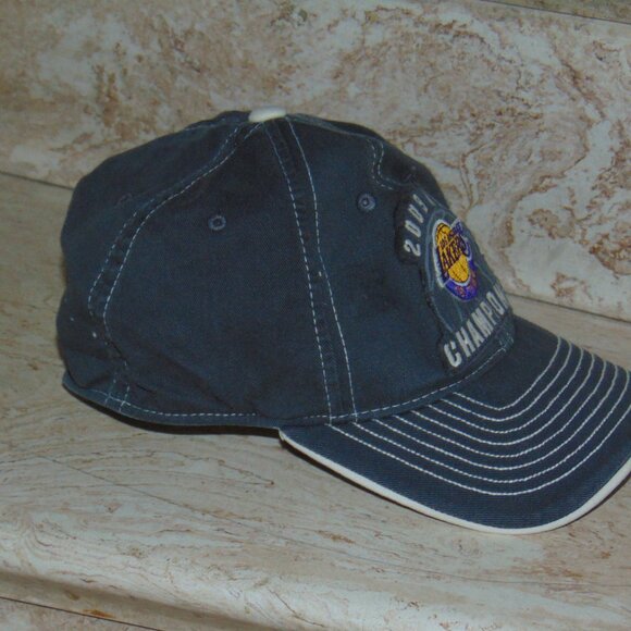 Adidas LA Lakers 2009 NBA 15 Time Champions Hat One Size Gray Distressed Kobe - Picture 4 of 10